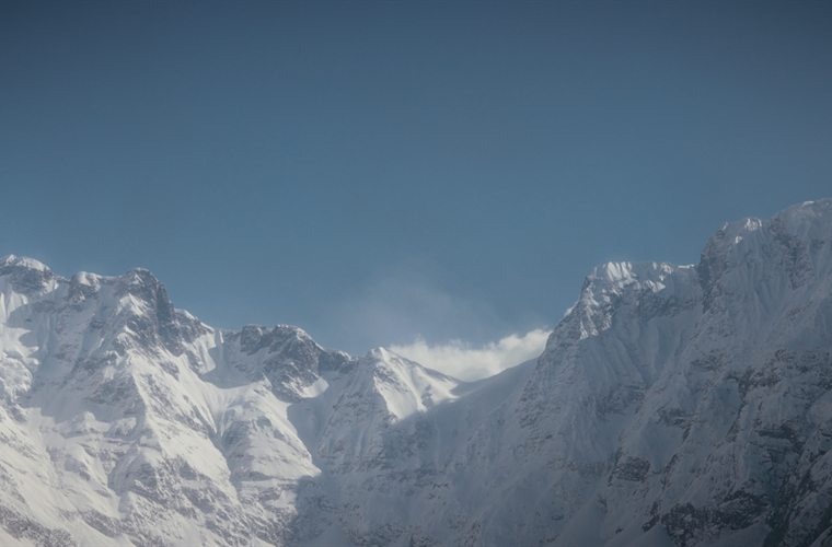 Himalayan snow peaks
